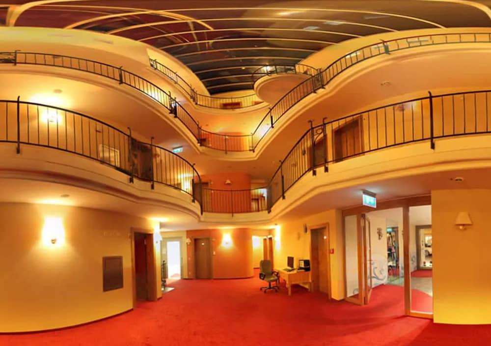 Hotel Plankl Altötting Eksteriør bilde